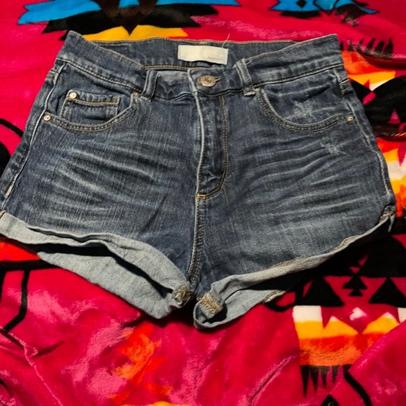 Jean shorts - Picture 1 of 2